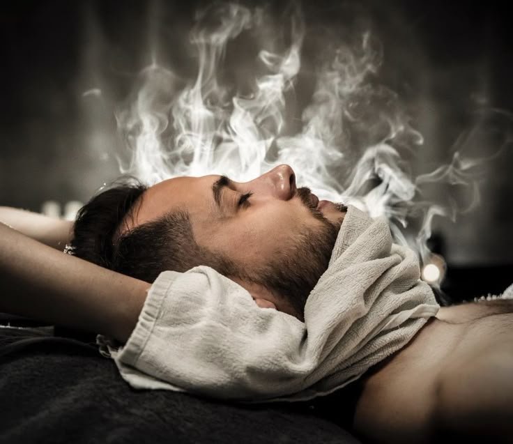 Barba na Toalha Quente